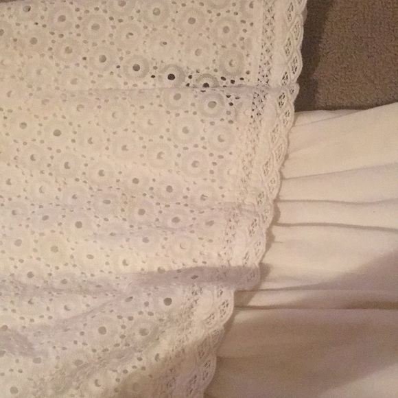 Heartloom Hallie Romper - Picture 3 of 3